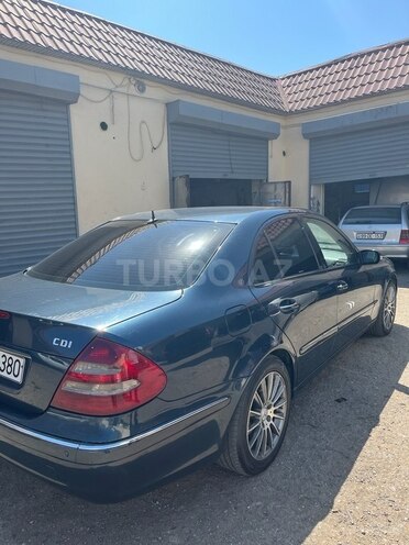 Mercedes E 270 2002, 400,000 km - 2.7 l - Bakı