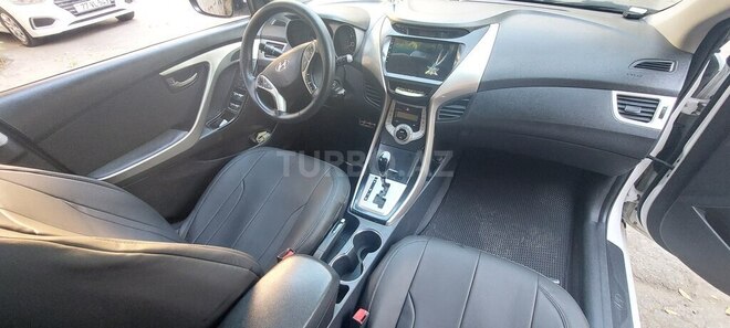 Hyundai Elantra 2011, 195,000 km - 1.8 л - Bakı