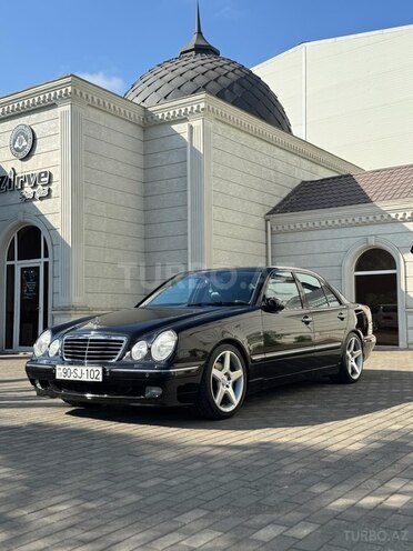 Mercedes E 320 2000, 198,000 km - 3.2 л - Astara