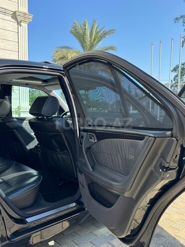 Mercedes E 320 2000, 198,000 km - 3.2 л - Astara