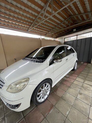 Mercedes B 170-14