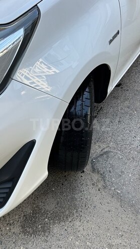 Toyota Aqua 2019, 106,000 km - 1.5 l - Bakı