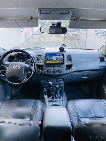 Toyota Hilux 2013, 298,500 km - 2.5 l - Sumqayıt