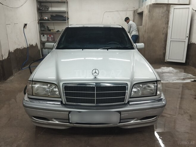 Mercedes C 180 1999, 299,455 km - 1.8 л - Bakı