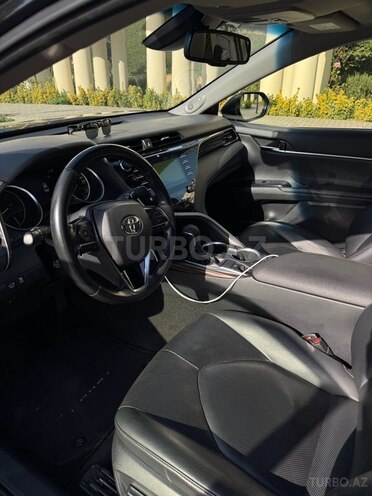 Toyota Camry 2019, 130,000 km - 2.5 l - Bakı