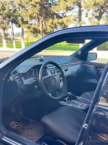 Mercedes E 200 1998, 289,600 km - 2.0 l - Lənkəran