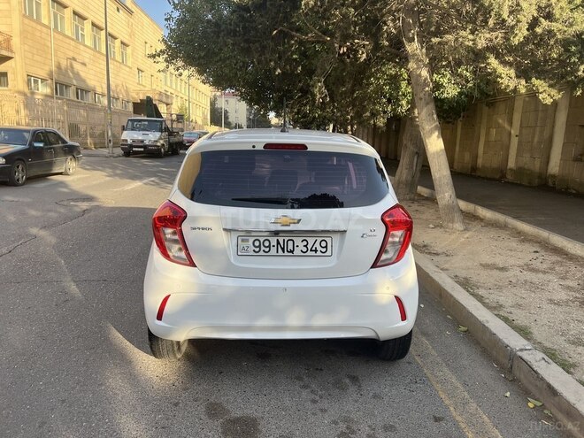 Chevrolet Spark 2016, 112,700 km - 1.0 л - Bakı