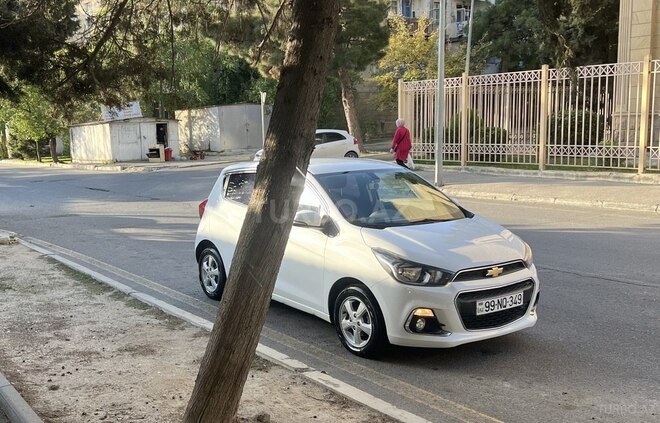 Chevrolet Spark 2016, 112,700 km - 1.0 л - Bakı