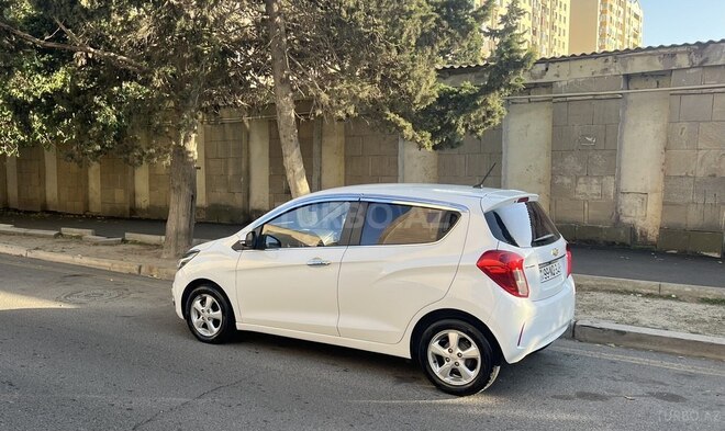 Chevrolet Spark 2016, 112,700 km - 1.0 л - Bakı