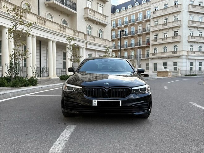 BMW 530e 2018, 107,000 km - 2.0 л - Bakı