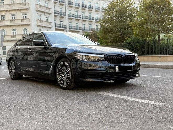 BMW 530e 2018, 107,000 km - 2.0 л - Bakı