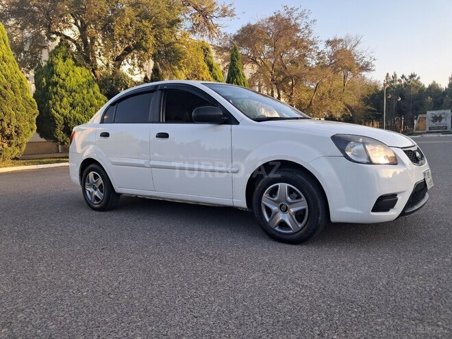 Kia Rio 2009, 255,000 km - 1.4 l - Sumqayıt