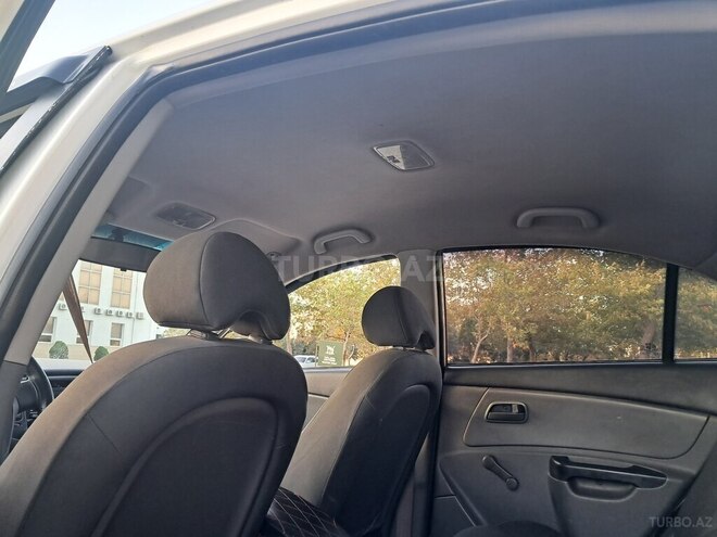 Kia Rio 2009, 255,000 km - 1.4 l - Sumqayıt