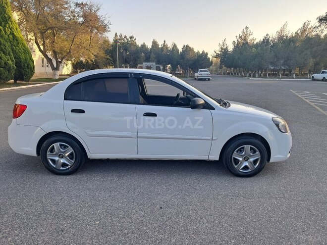 Kia Rio 2009, 255,000 km - 1.4 l - Sumqayıt