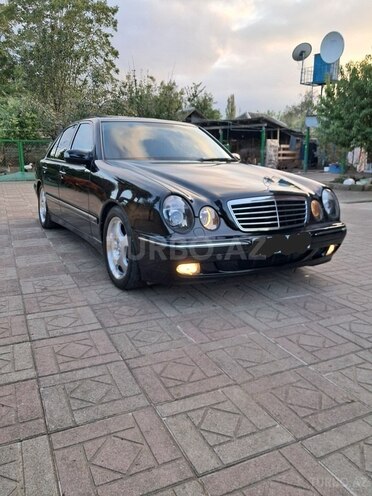 Mercedes E 280 2001, 355,000 km - 2.8 l - Lənkəran