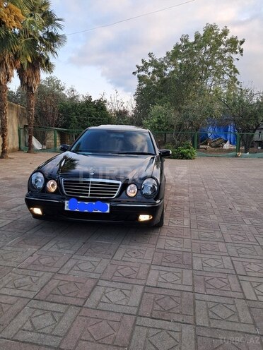Mercedes E 280 2001, 355,000 km - 2.8 l - Lənkəran