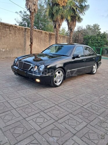 Mercedes E 280 2001, 355,000 km - 2.8 l - Lənkəran