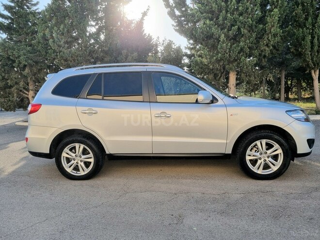 Hyundai Santa Fe 2009, 271,000 km - 2.0 л - Bakı