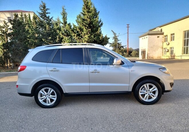 Hyundai Santa Fe 2009, 271,000 km - 2.0 л - Bakı