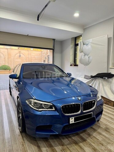 BMW M5 2013, 89,000 km - 4.4 l - Bakı