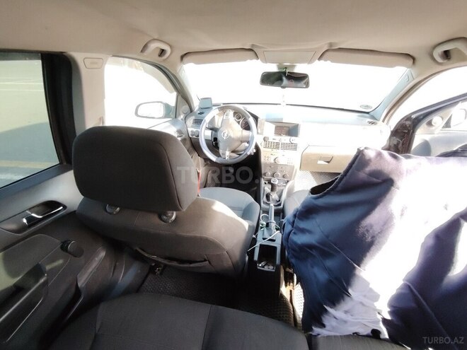 Opel Astra 2006, 258,500 km - 1.2 l - Bakı