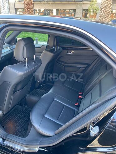 Mercedes E 250 2015, 212,000 km - 2.1 l - Bakı