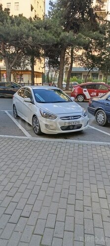 Hyundai Accent 2016, 289,682 km - 1.6 l - Bakı