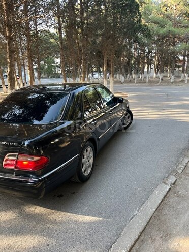 Mercedes E 320 1998, 123,521 km - 3.2 l - Bakı