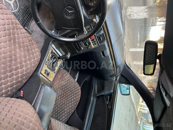 Mercedes E 320 1998, 123,521 km - 3.2 l - Bakı