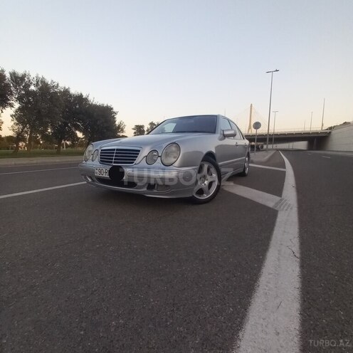 Mercedes E 320 2000, 260,000 km - 3.2 l - Bakı