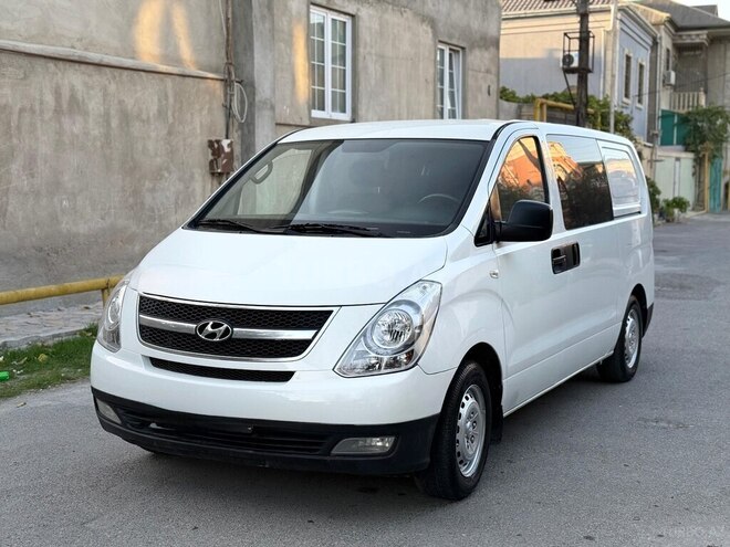 Hyundai H-1 2011, 220,000 km - 2.5 l - Bakı