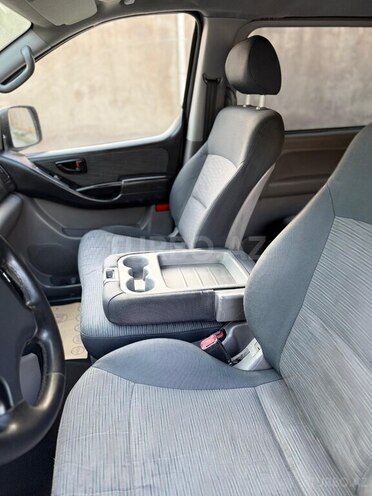Hyundai H-1 2011, 220,000 km - 2.5 l - Bakı