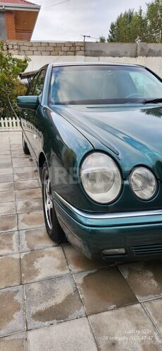 Mercedes E 200 1998, 338,700 km - 2.0 l - Bakı
