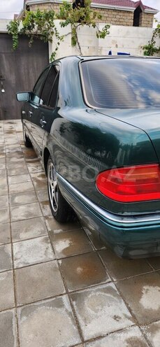 Mercedes E 200 1998, 338,700 km - 2.0 l - Bakı