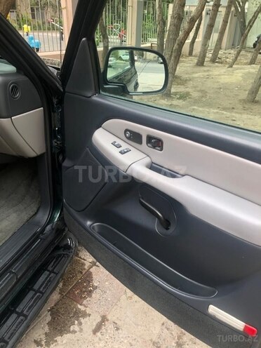 Chevrolet Tahoe 2001, 350,000 km - 5.3 l - Bakı