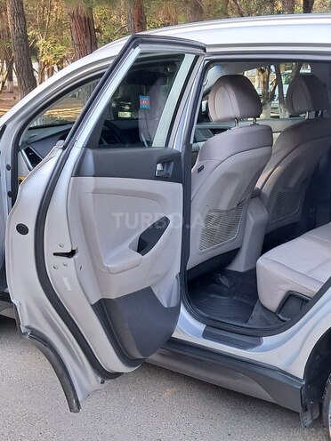Hyundai Tucson 2016, 202,778 km - 2.0 l - Bakı