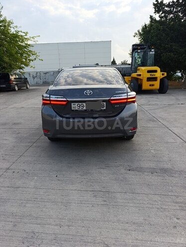 Toyota Corolla 2017, 177,207 km - 1.6 l - Bakı