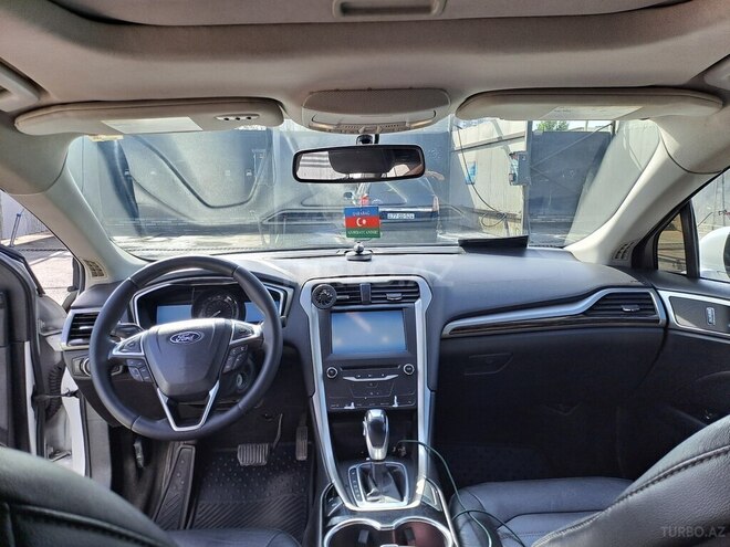 Ford Fusion (North America) 2015, 250,000 km - 1.5 л - Bakı