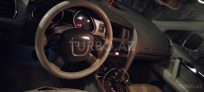 Audi Q7 2007, 234,000 km - 4.2 l - Bakı