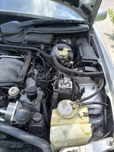 Mercedes E 280 1999, 410,000 km - 2.8 l - Bakı