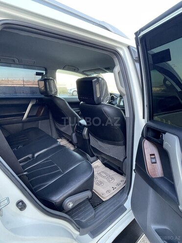 Toyota Land Cruiser Prado 2013, 155,000 km - 2.7 л - Bakı