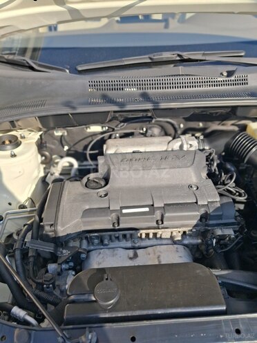 Kia Sportage 2008, 206,000 km - 2.0 l - Bakı