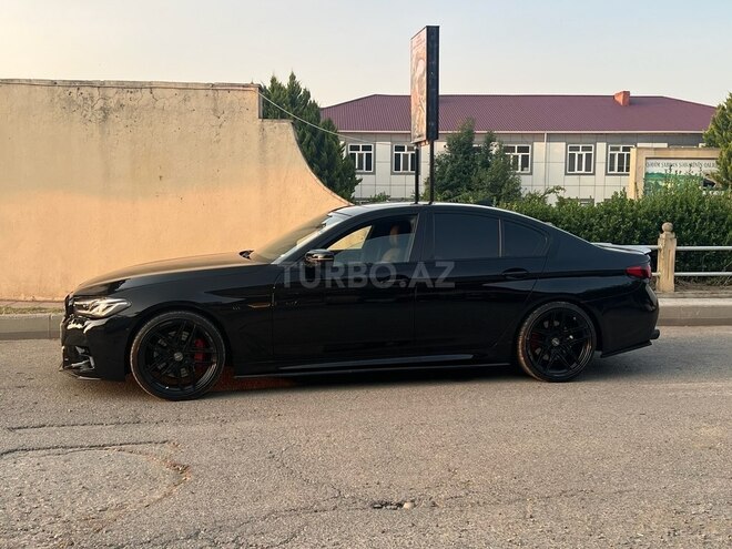 BMW 530 2020, 105,000 km - 2.0 l - Bakı
