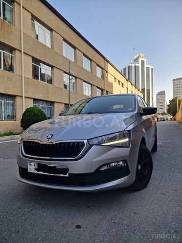 Skoda Rapid 2021, 79,000 km - 1.6 l - Bakı