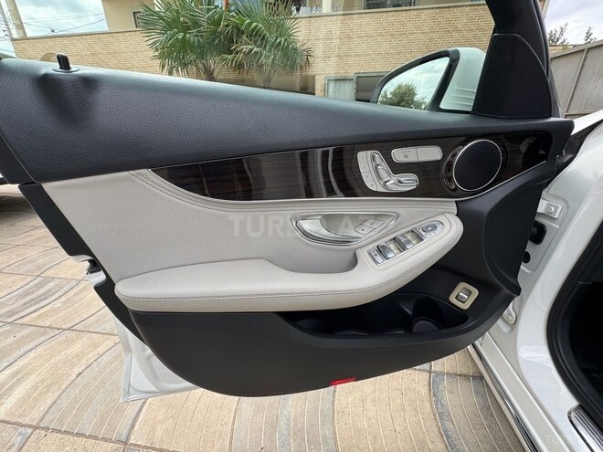 Mercedes C 300 2015, 217,000 km - 2.0 л - Bakı