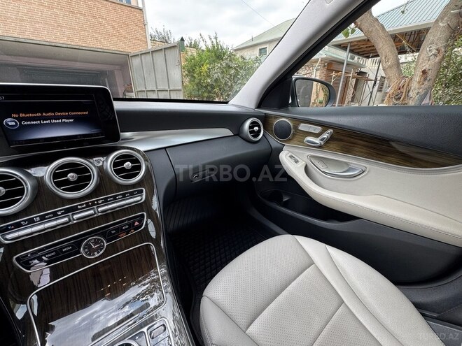 Mercedes C 300 2015, 217,000 km - 2.0 л - Bakı