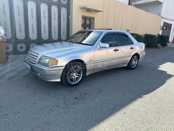 Mercedes C 200 1999, 325,000 km - 2.0 l - Bakı