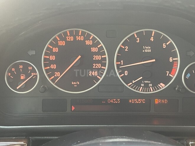 BMW 530 2002, 415,000 km - 3.0 l - Bakı