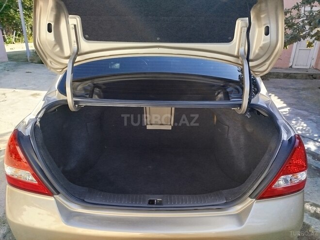 Nissan Tiida 2011, 101,000 km - 1.5 l - Bakı
