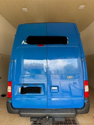 Ford Transit 2010, 277,000 km - 2.4 l - Quba
